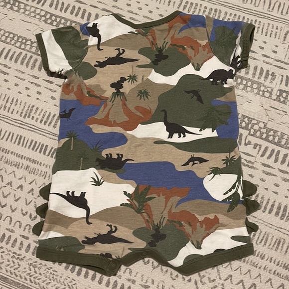 Carter outfit a bundle of 2 - Picture 6 of 11